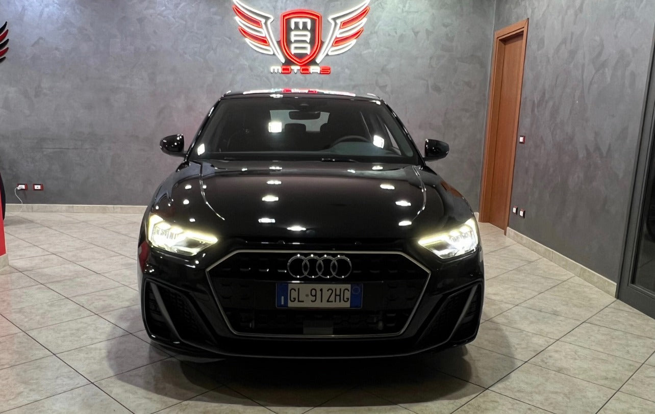 AUDI A1 S LINE NERO