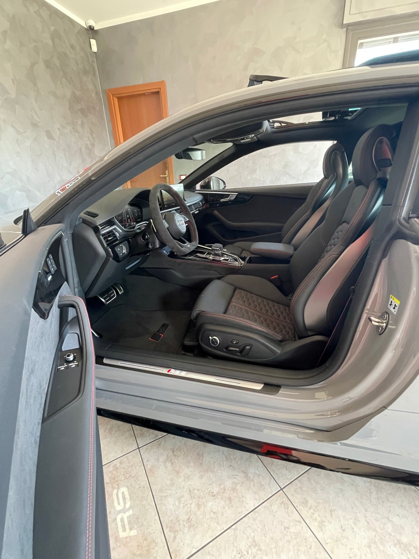 AUDI Rs5 Grigio Nardo